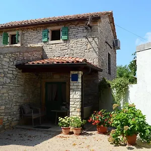 Apartman Duerose, Buje